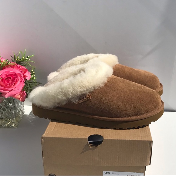 UGG Cluggette Slippers - Picture 5 of 9